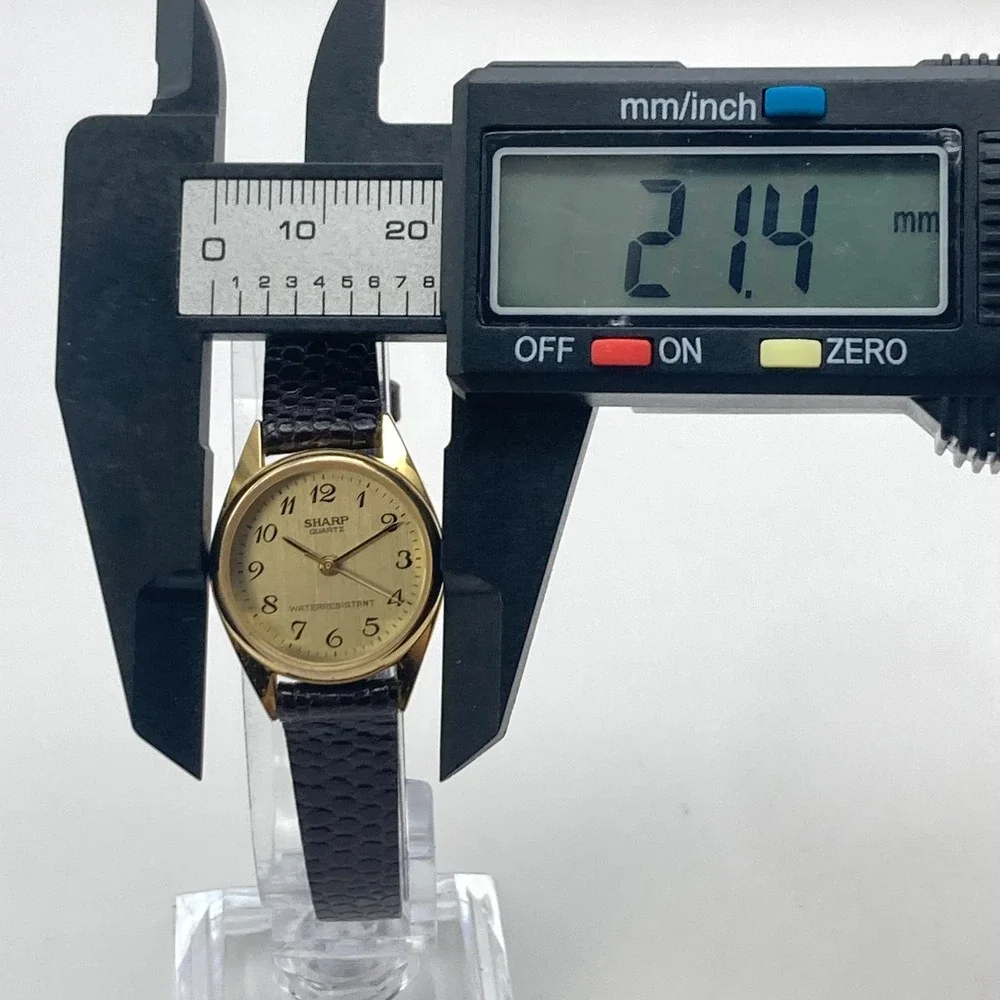 Vintage Sharp Women's Watch 21mm Gold Tone Leather Easy Reader New Battery SMALL